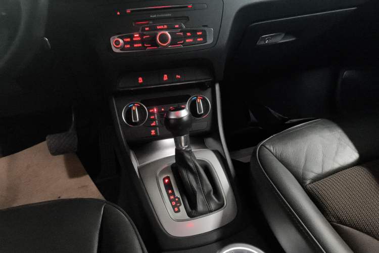 Used Audi Q3 2018 30th Anniversary Edition 30 TFSI Fashion Model
