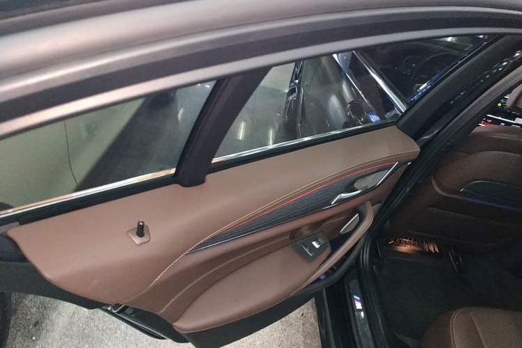 Used BMW 5 Series 2021 530Li Luxury Edition M Sport Package
