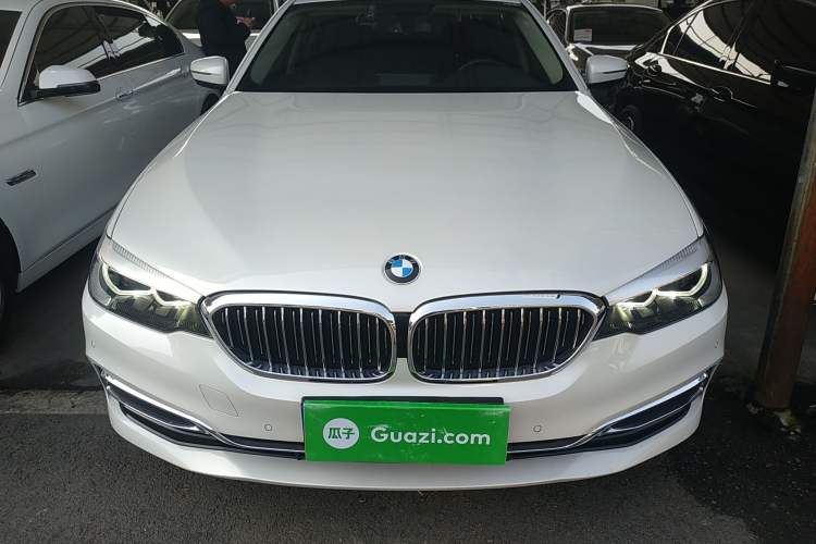 Used BMW 5 Series 2019 Facelifted 525Li Luxury Package
