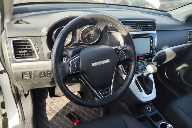 Used Haval M6 2019 1.5T DCT Two-Wheel Drive Elite Version China VI Standard
