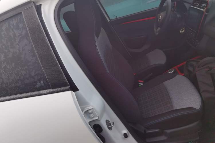 Used Dongfeng NAMMI EX1 2022 PRO Joyful Edition
