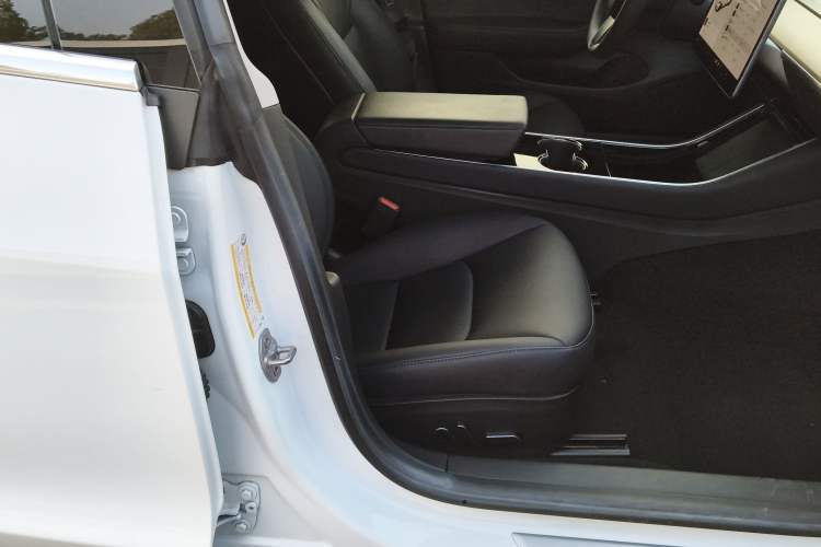 Used Tesla Model 3 2020 Revised Version Standard Range Rear-Wheel Drive – Upgraded Edition