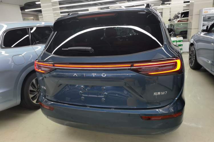 Used Hima AITO M7 2024 1.5T Intelligent Driving 4WD Ultra Version 6 Seats