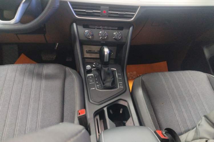 Used Volkswagen Tiguan L 2023 330TSI Automatic Two-Wheel Drive Comfort Edition
