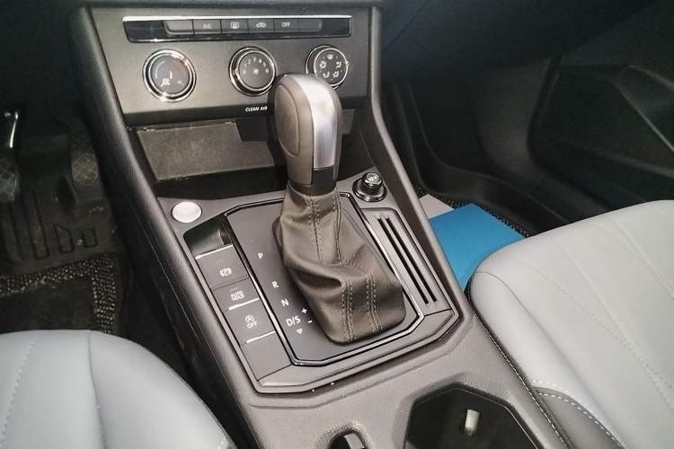 Used Volkswagen Lavida 2024 1.5L Automatic Starry Sky 5 Million Edition