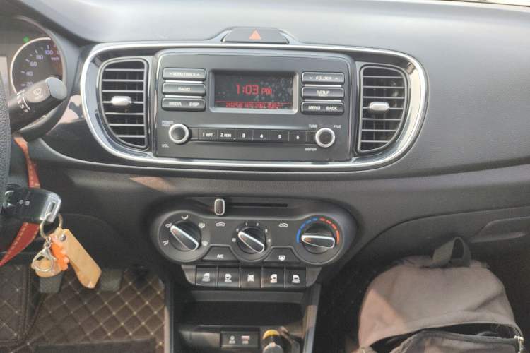 Used Kia Pegas 2017 1.4L Manual Value Edition
