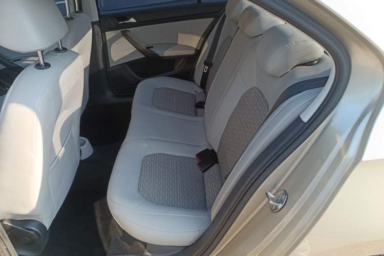 Used Skoda Rapid 2016 1.6L Manual Trend Edition
