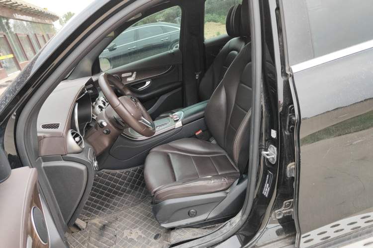 Used Mercedes-Benz GLC 2020 GLC 300 L 4MATIC Dynamic Edition
