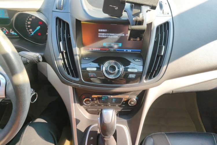 Used Ford Kuga 2015 1.5L GTDi Two-Wheel Drive Fashion Edition
