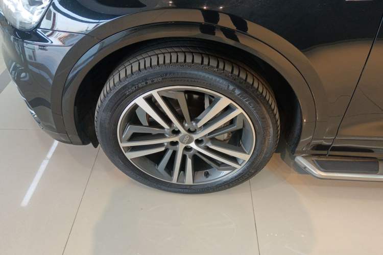 Used Audi Q5L 2020 Updated 40 TFSI Prestige Fashion Edition