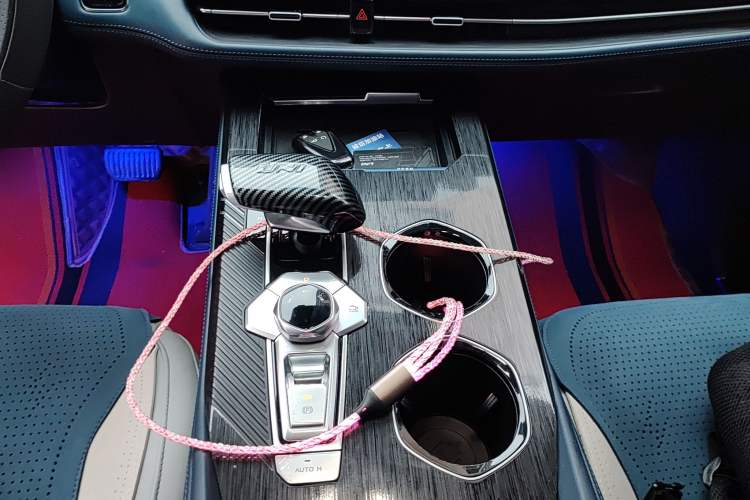 Used Changan UNI-K iDD 2022 Blue Whale iDD 130km 1.5T Prestige Model