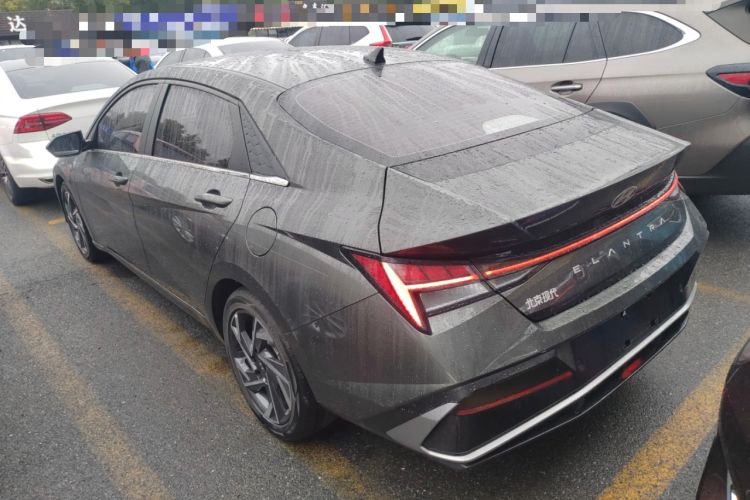 Used Hyundai Elantra 2023 1.5L CVT LUX Prestige Edition