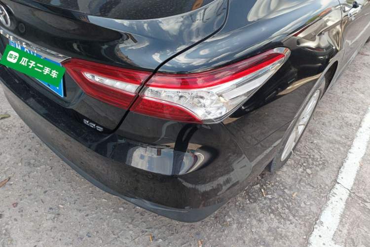 Used Toyota Camry 2019 Revised Version 2.0G Luxury Edition
