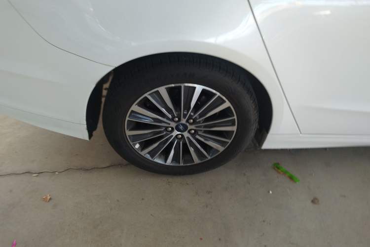 Used Ford Mondeo 2017 EcoBoost 180 Luxury Model
