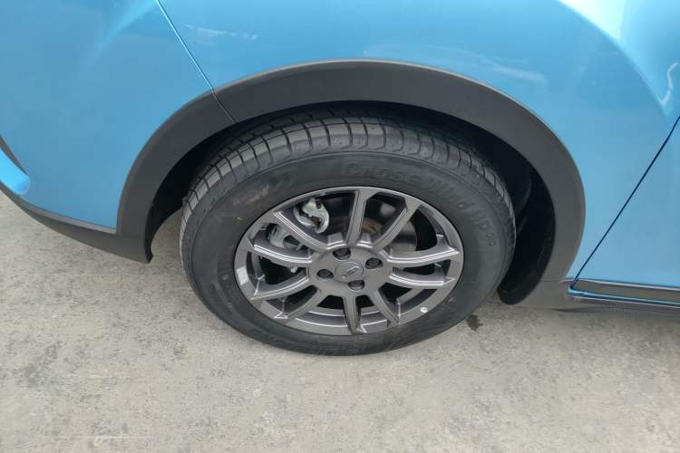 Used Geely Auto Vision X3 2021 PRO 1.5L CVT Deluxe Model
