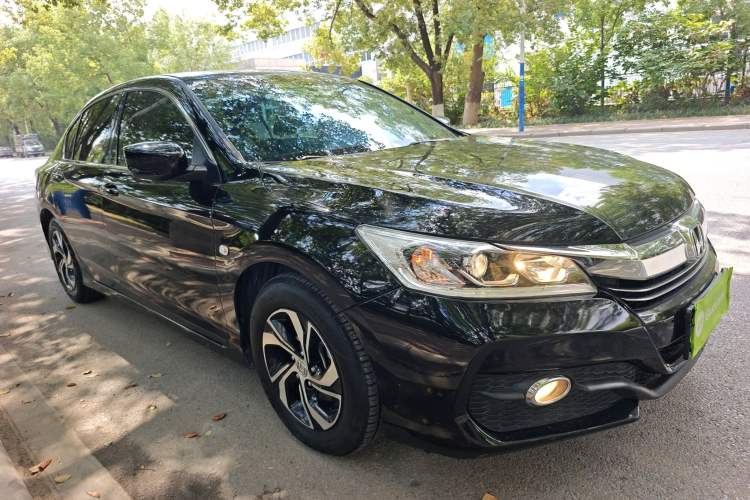 Used Honda Accord 2016 2.0L Comfort Edition
