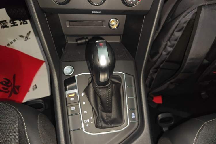 Used Volkswagen Tiguan L 2022 330TSI Automatic Two-Wheel Drive Comfort Edition
