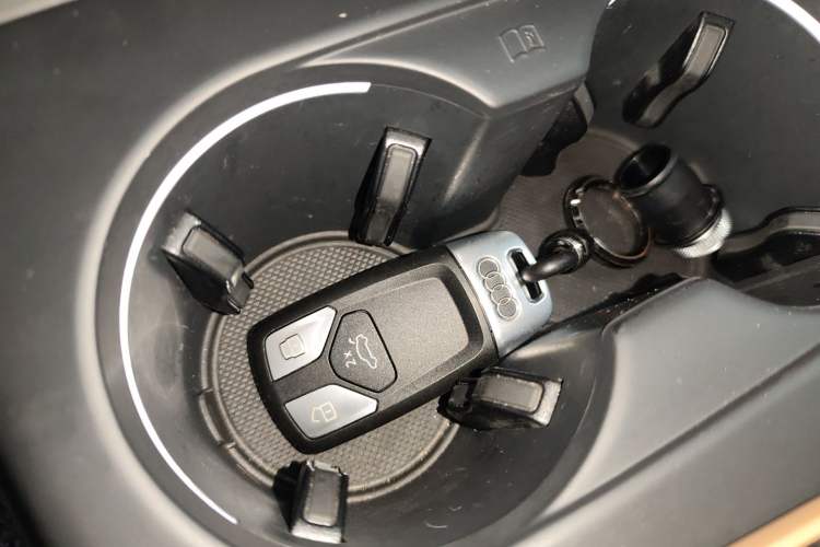 Used Audi A4L 2020 40 TFSI Fashion Dynamic Model