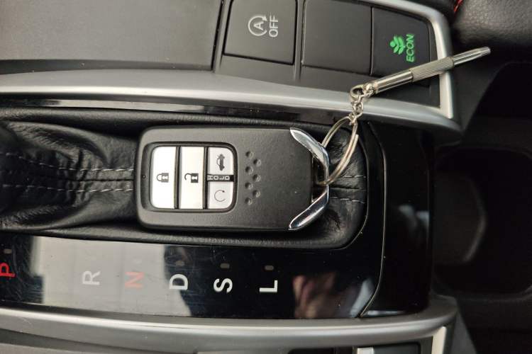 Used Honda Civic 2016 220TURBO CVT Luxury Edition
