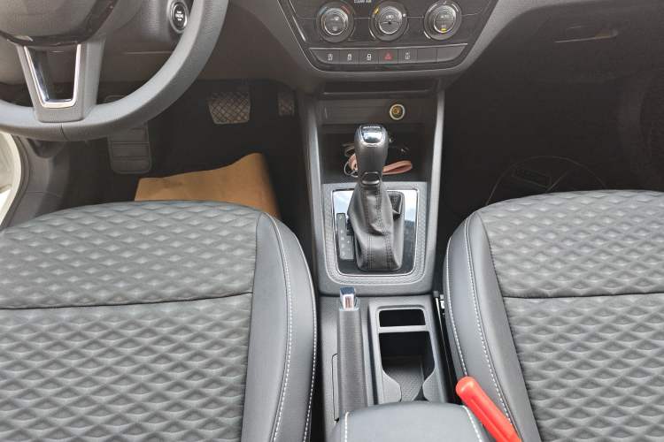 Used Skoda Kamiq 2018 1.5L Automatic Comfort Edition China VI Standard
