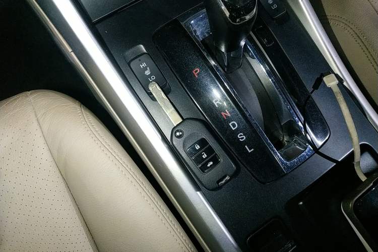 Used Honda Accord 2015 2.0L EX Luxury Edition
