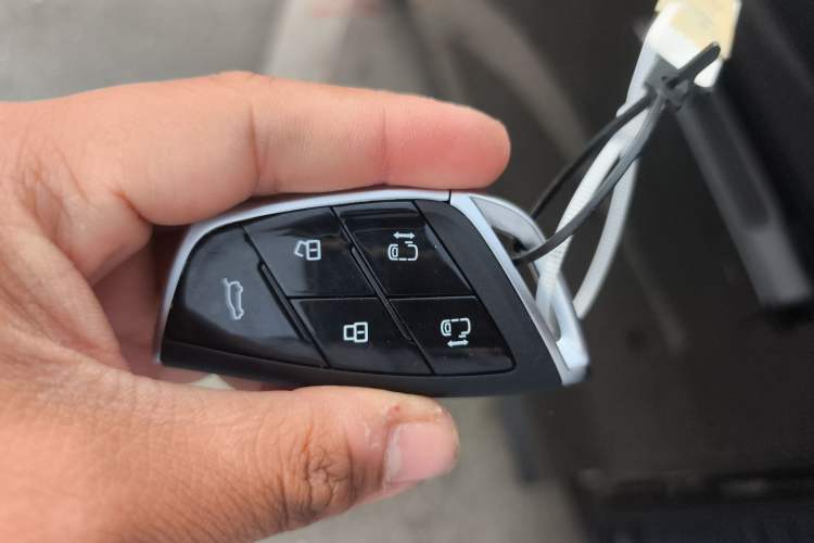 Used SAIC MAXUS G70 2024 2.0T Automatic Flagship Version 7 Seats
