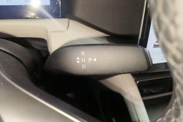 Used BYD Yuan UP 2025 Intelligent Driving Version 401 km Beyond-Range Edition