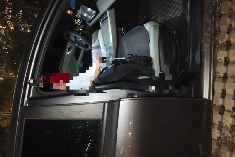 Used Roewe D6 2025 450km Deluxe Edition
