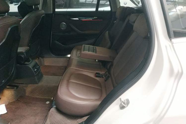 Used BMW X1 2021 Restyled sDrive25Li Leading Edition
