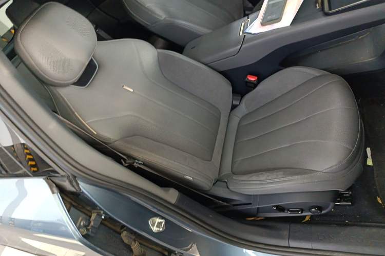 Used Lynk & Co 07 2024 EM-P 126 Long-Range Ultra