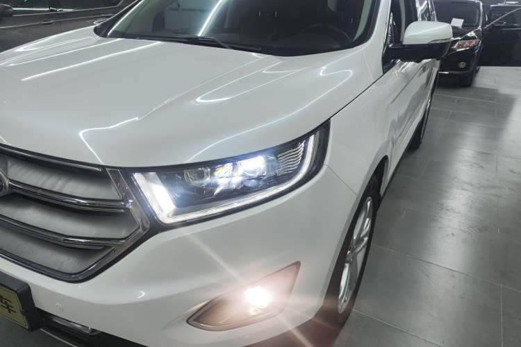 Used Ford Edge 2018 EcoBoost 245 Two-Wheel-Drive Titanium 7-Seater China V Standard
