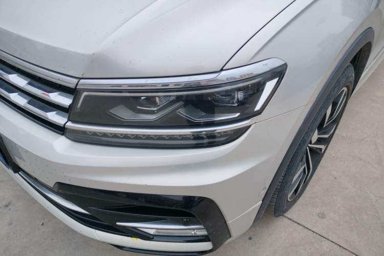 Used Volkswagen Tiguan L 2021 330TSI Automatic Two-Wheel Drive R-Line Flagship Edition