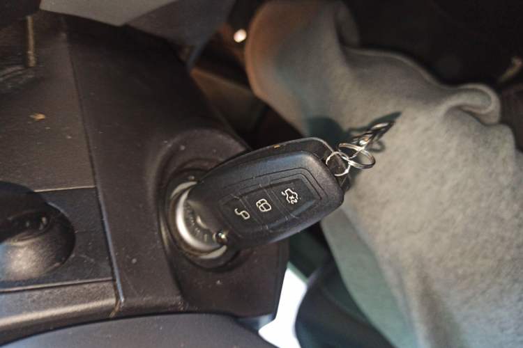 Used Ford Kuga 2015 1.5L GTDi Two-Wheel Drive Fashion Edition
