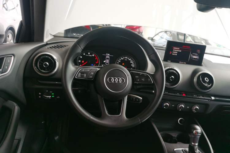 Used Audi A3 2020 Limousine 35 TFSI Fashion Edition China VI Emission Standard
