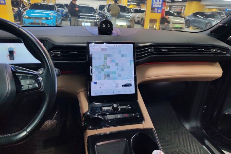 Used Nio ES8 2020 415 km Range 6-Seater Version
