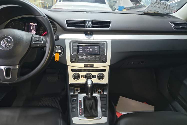 Used Volkswagen Magotan 2016 1.8TSI Smart Enjoyment Leading Model
