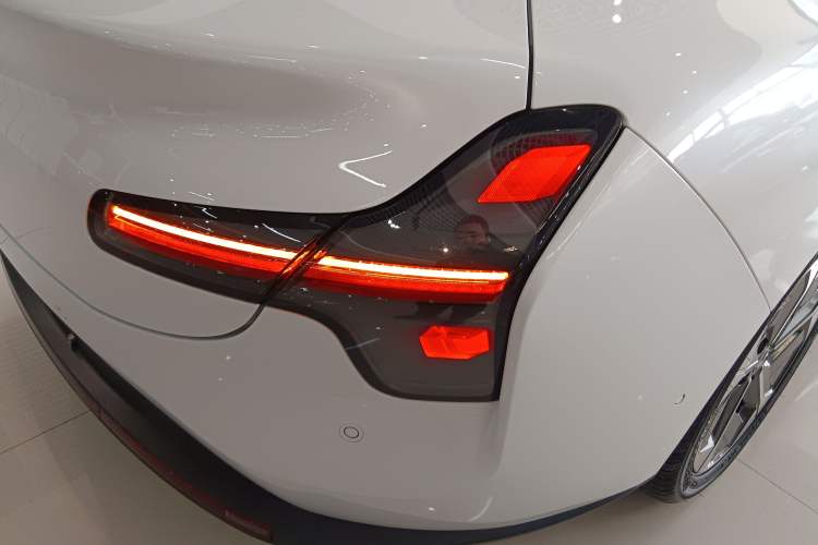 Used XPeng MONA M03 2024 620 with Ultra-Long Range
