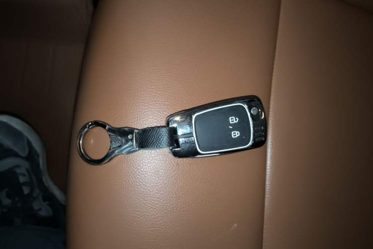 Used Buick Encore 2014 1.4T Automatic Two-Wheel Drive Urban Elite Model
