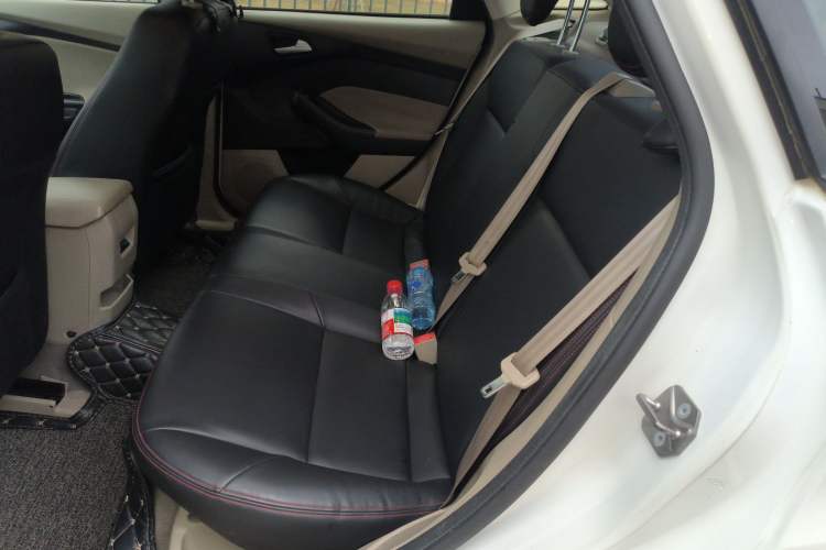 Used Ford Focus 2015 Sedan 1.6L Automatic Comfort Model