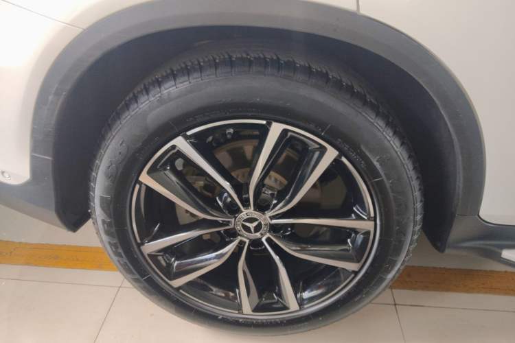 Used Mercedes-Benz GLC 2020 GLC 300 L 4MATIC Dynamic Edition