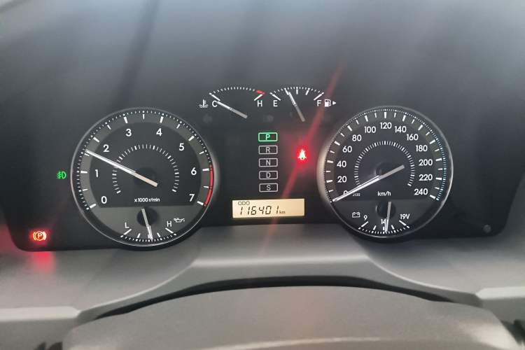 Used Toyota Land Cruiser 2019 4.0L 7-Seater Automatic Transmission Middle East Version
