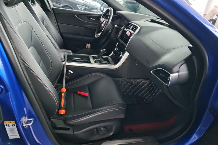 Used Jaguar XEL 2020 2.0T 200 PS R-DYNAMIC S Advanced Sport Edition
