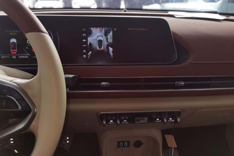 Used ORA Good Cat 2021 400km Standard Range Venus Edition Lithium Iron Phosphate
