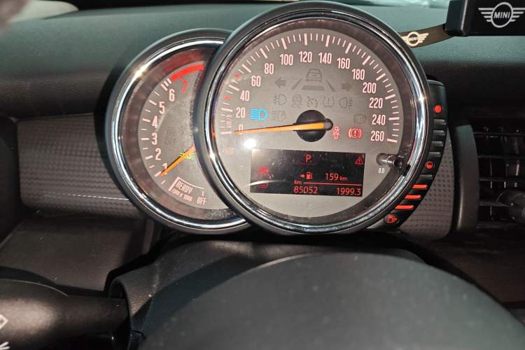 Used  MINI 2014 1.5T COOPER Fun
