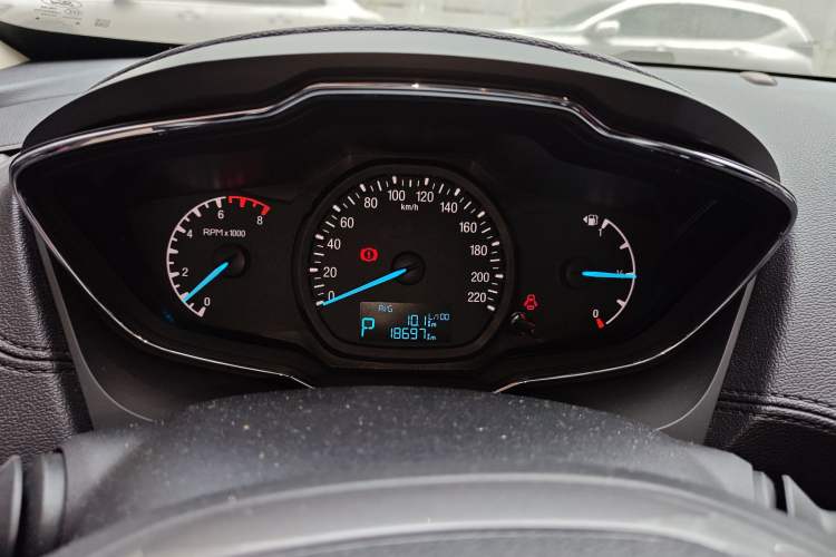 Used Ford Escort 2017 Happiness Edition 1.5L Automatic Fashion Version
