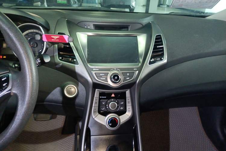 Used Hyundai Elantra 2016 1.6L Automatic Prestige Edition
