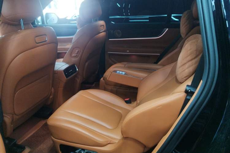 Used Hima AITO M9 2024 Range-Extended Ultra Version 42 kWh 6-Seater Model
