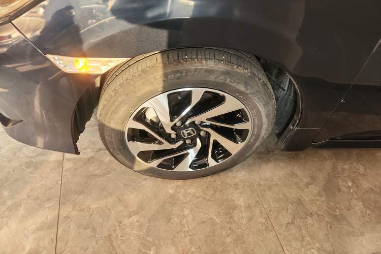 Used Honda Civic 2016 220TURBO Manual Luxury Edition
