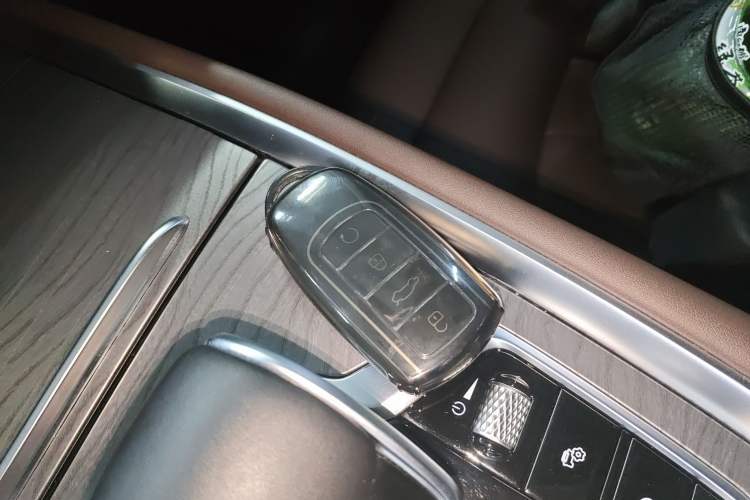 Used Chery Tiggo 8 PRO 2024 Champion Edition 290T Two-Wheel Drive Peak Version 5 Seats
