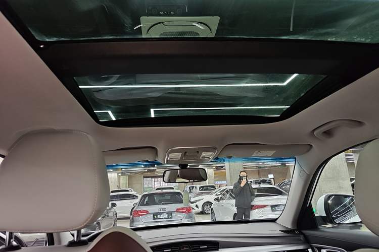 Used Geely Auto Emgrand X7 Sport 2022 1.8TD DCT Zhiya Trim
